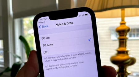 前进苹果手机维修分享iPhone 12如何打开或关闭5G网络 