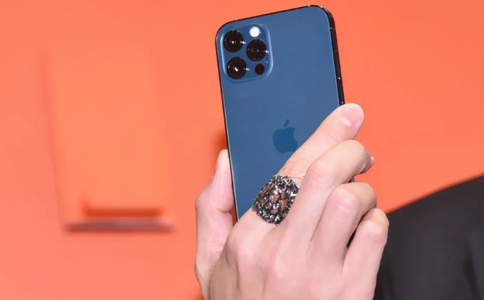 前进苹果手机维修分享iPhone12系列重启方法教程 